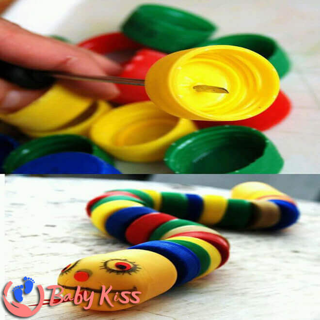 Làm đồ chơi cho trẻ mầm non bằng phế liệu làm rắn từ nắp chai